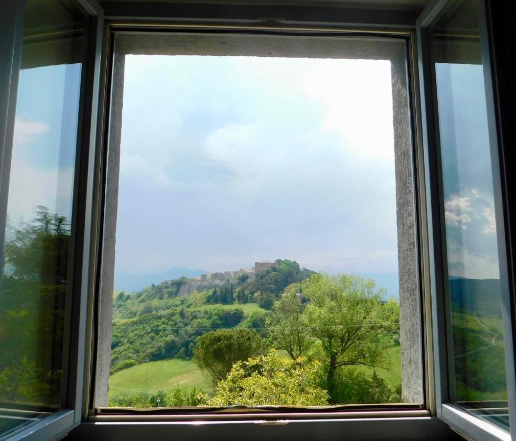 Podere Orto Wine Country House Trevinano Exterior photo