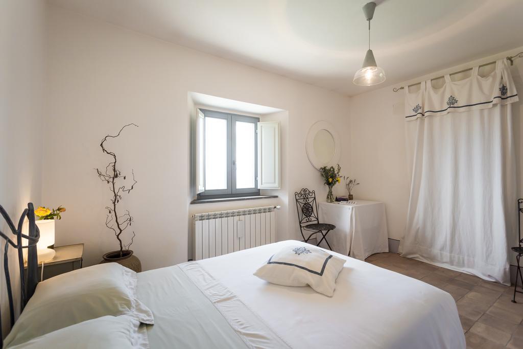 Podere Orto Wine Country House Trevinano Exterior photo
