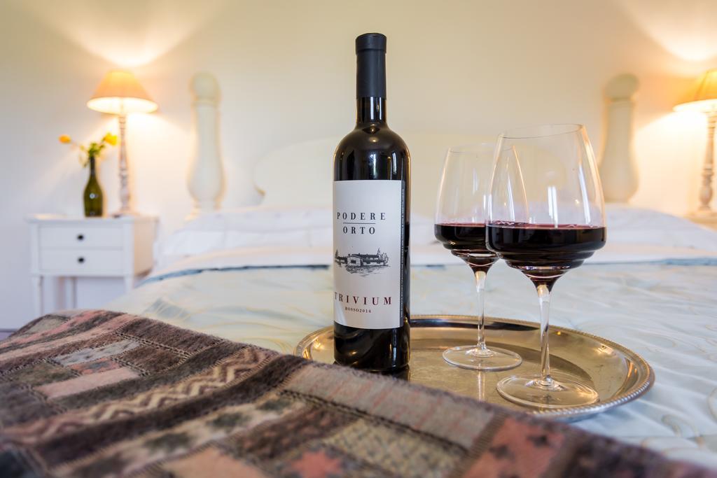 Podere Orto Wine Country House Trevinano Exterior photo