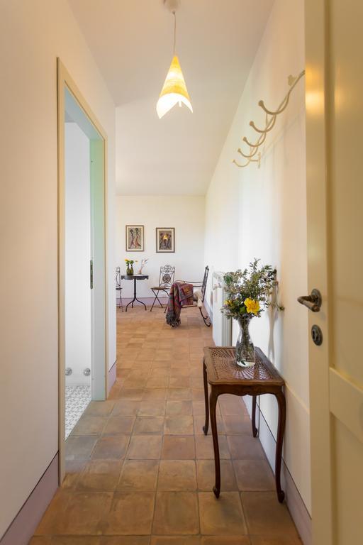 Podere Orto Wine Country House Trevinano Exterior photo