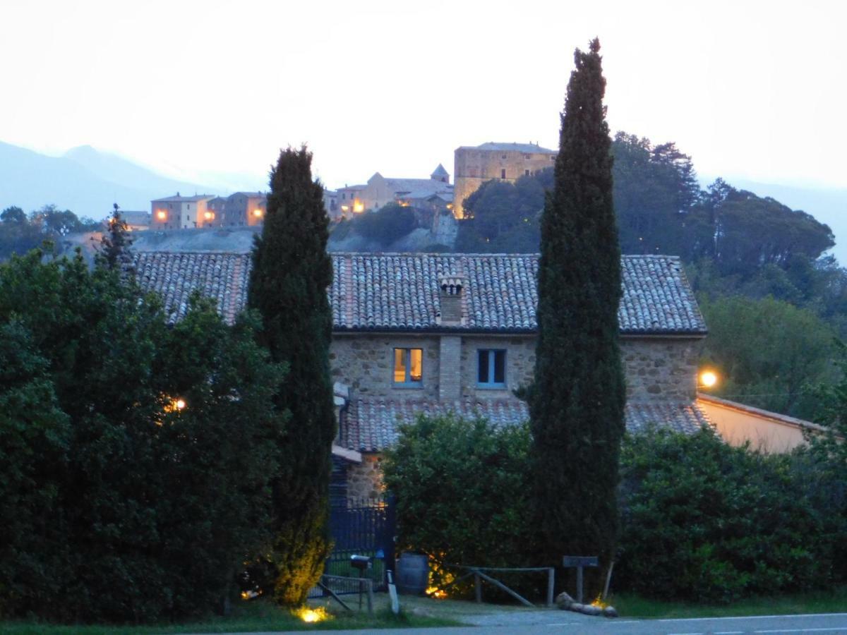 Podere Orto Wine Country House Trevinano Exterior photo
